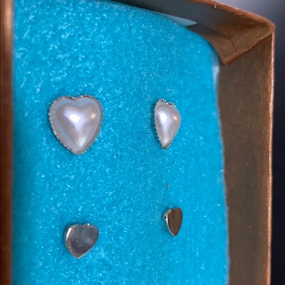 Heart & Pearl Earrings - Set of 3 - Picture 4 of 7